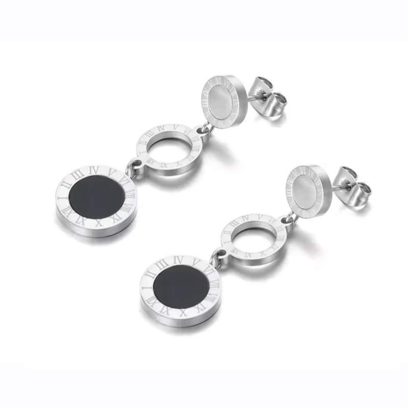 KOLCZYKI ZE STALI SZLACHETNEJ Z MASĄ PERŁOWĄ I EMALIĄ- CIFRA MADREPERLA SILVER KOLCZYKI ZE STALI SZLACHETNEJ Z MASĄ PERŁOWĄ I EMALIĄ- CIFRA MADREPERLA SILVER