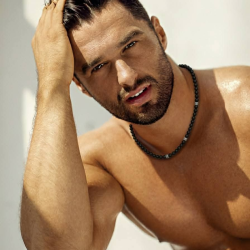 NASZYJNIK Z AGATAMI- RAW